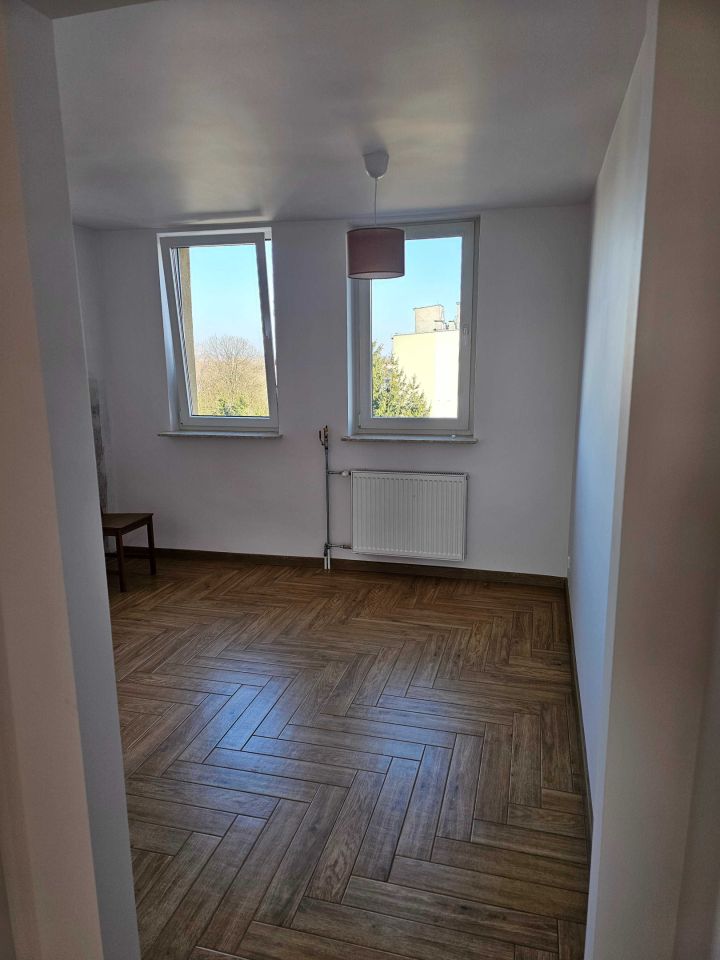 Mieszkanie 4-pokojowe Proszowice. Zdjęcie 1