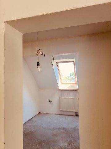 bliźniak, 6 pokoi Wrocław, ul. Cypriana Kamila Norwida. Zdjęcie 17