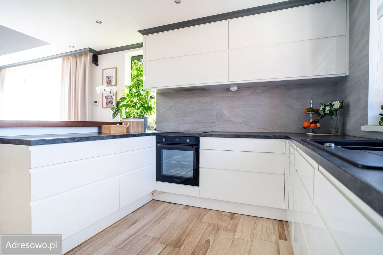 dom wolnostojący, 4 pokoje Krasienin-Kolonia. Zdjęcie 16