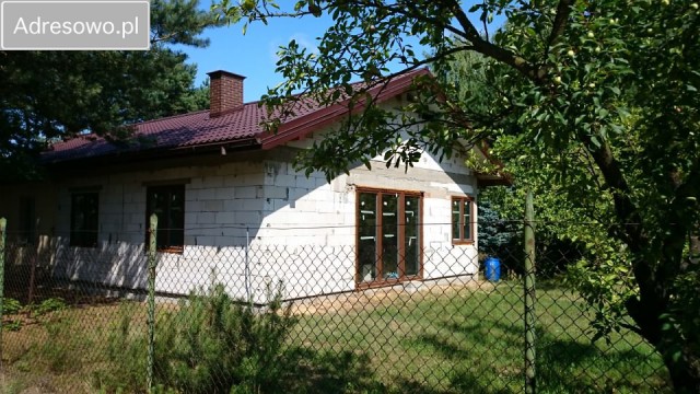 dom wolnostojący, 5 pokoi Kania Góra, ul. Różana. Zdjęcie 1