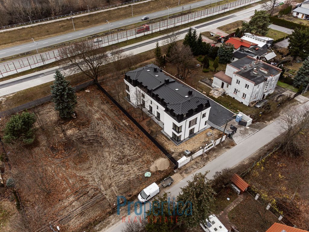 dom szeregowy, 5 pokoi Warszawa Wawer, ul. Heliotropów. Zdjęcie 12