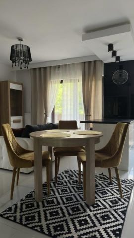 Mieszkanie 3-pokojowe Warszawa Włochy, ul. Poronińska. Zdjęcie 3