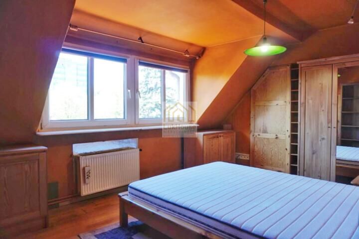 Mieszkanie 4-pokojowe Bytom, ul. Stanisława Olejniczaka. Zdjęcie 2