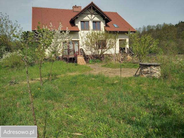 dom wolnostojący, 9 pokoi Krzeszowice. Zdjęcie 1