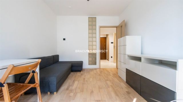 Mieszkanie 2-pokojowe Kraków Dębniki, ul. dr. Jana Piltza. Zdjęcie 9