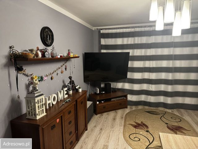 Mieszkanie 3-pokojowe Płoty. Zdjęcie 1