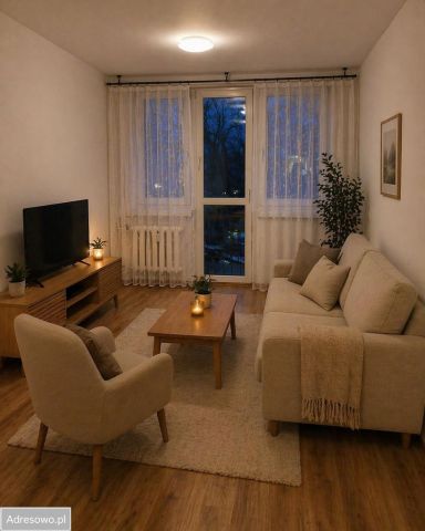 Mieszkanie 3-pokojowe Lubań Centrum, pl. Stefana Okrzei. Zdjęcie 1