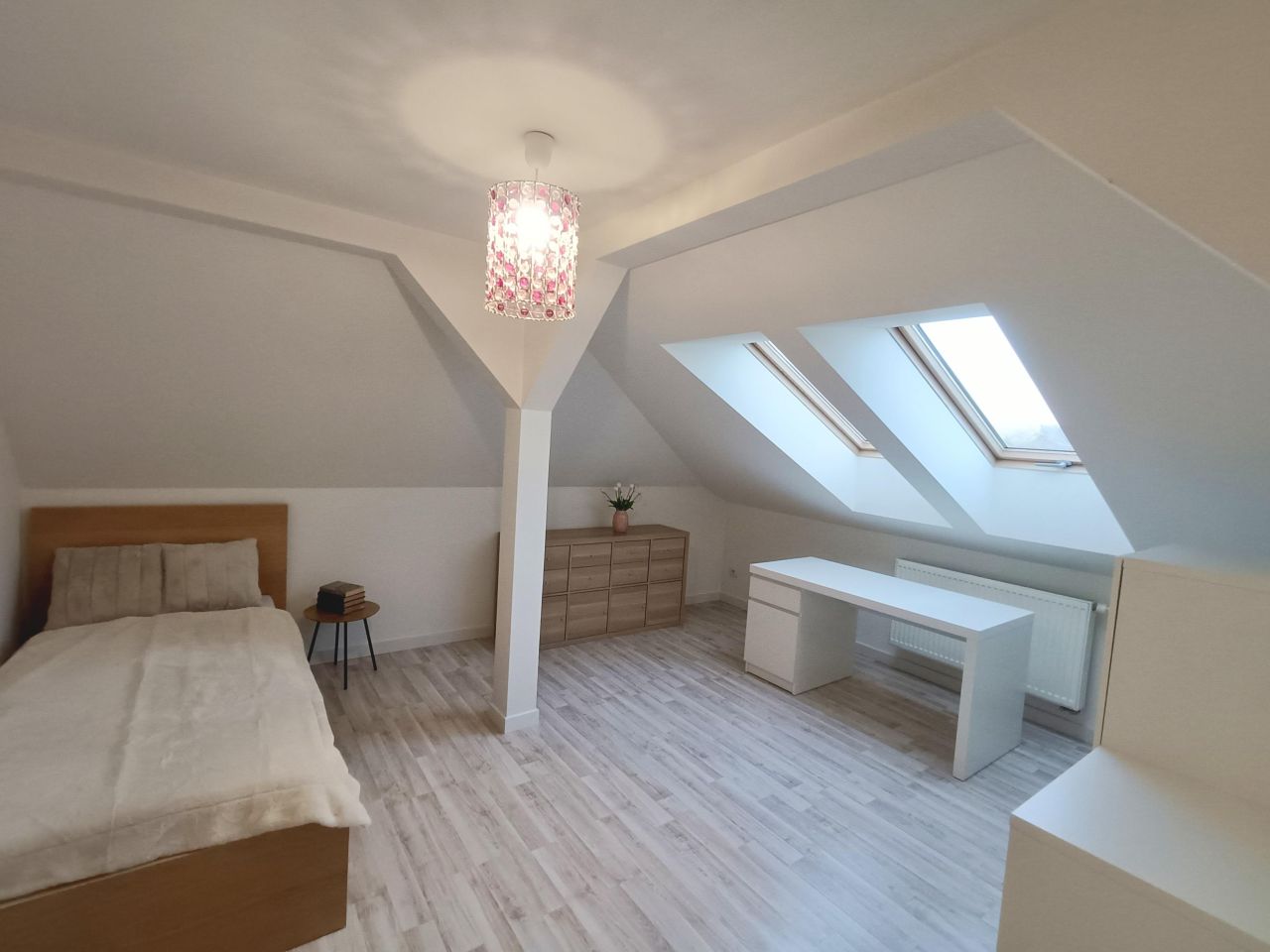dom wolnostojący, 5 pokoi Krzyków, ul. Jarzębinowa. Zdjęcie 15