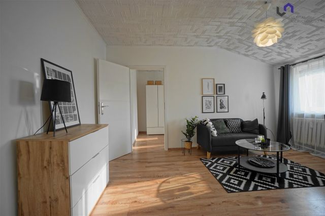 Mieszkanie 2-pokojowe Katowice Śródmieście, ul. Adama Mickiewicza. Zdjęcie 2