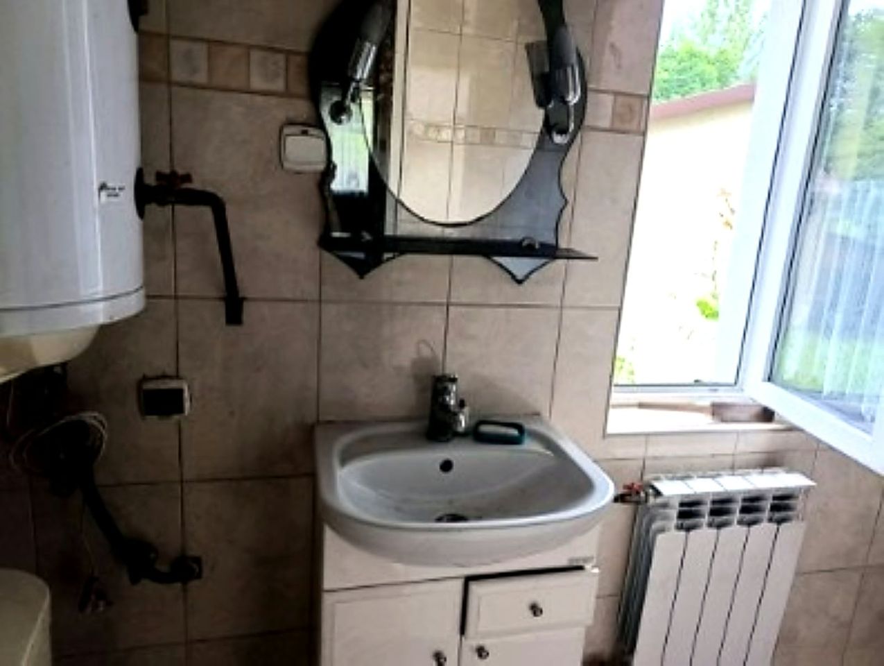 dom wolnostojący, 2 pokoje Koszorów. Zdjęcie 11