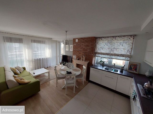 Mieszkanie 3-pokojowe Warka, ul. Piotra Wysockiego. Zdjęcie 1