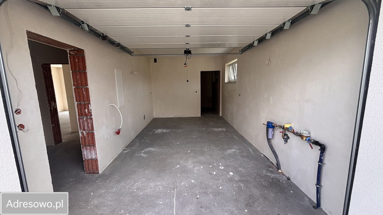 dom wolnostojący, 4 pokoje Brynek. Zdjęcie 8