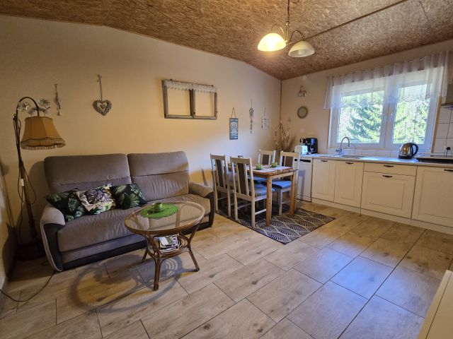 dom wolnostojący, 9 pokoi Jelenia Góra Jagniątków, ul. Karkonoska. Zdjęcie 17