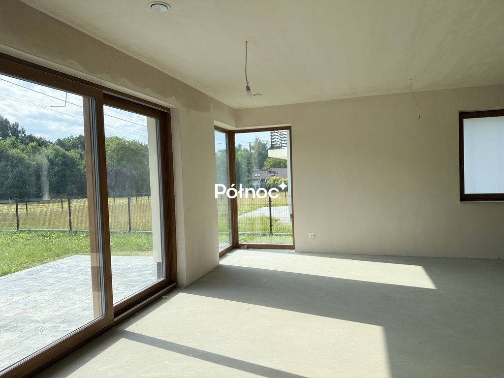 dom wolnostojący, 4 pokoje Liszki. Zdjęcie 9