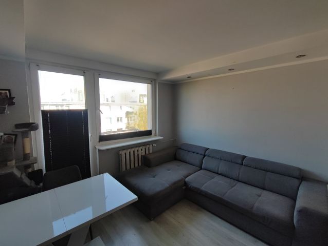 Mieszkanie 3-pokojowe Koszalin, ul. gen. Władysława Sikorskiego. Zdjęcie 1