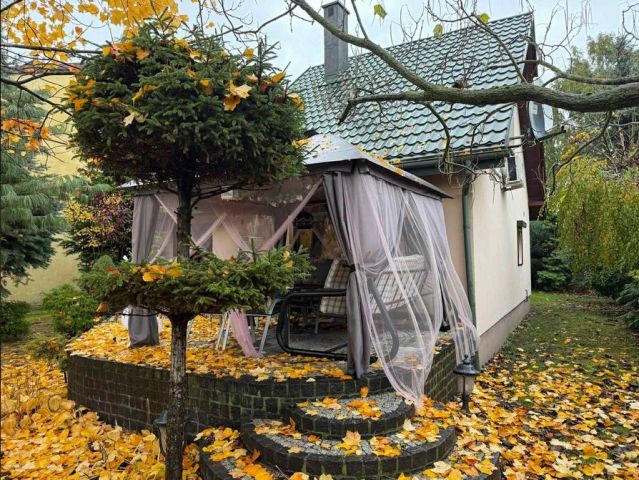 dom wolnostojący, 4 pokoje Zgierz. Zdjęcie 4