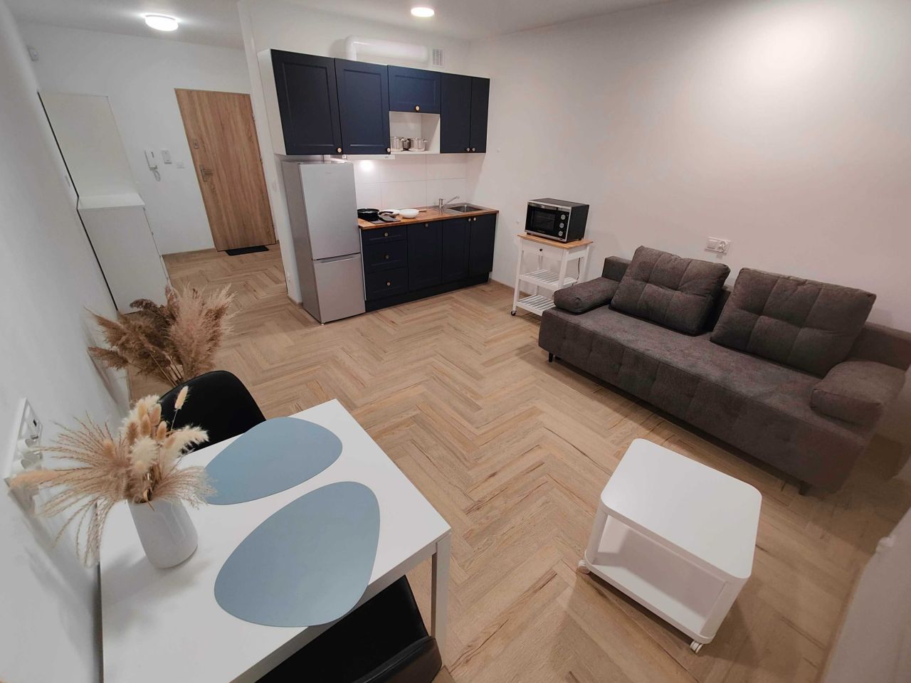 Mieszkanie 1-pokojowe Mosty. Zdjęcie 2