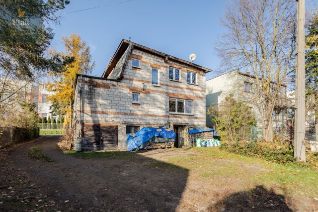 dom wolnostojący, 5 pokoi Tulce. Zdjęcie 5