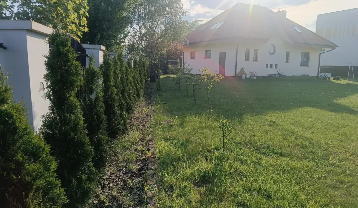 dom wolnostojący, 5 pokoi Toruń Grębocin nad Strugą, ul. Dojazd