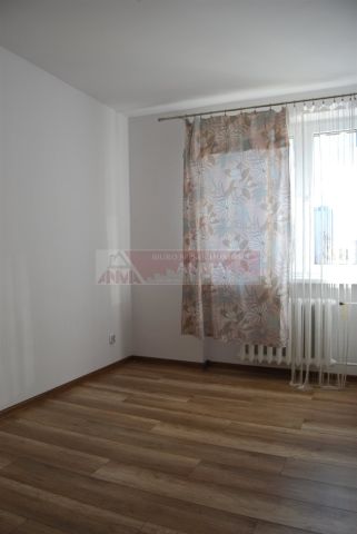 Mieszkanie 3-pokojowe Chrzanów, ul. Broniewskiego. Zdjęcie 10