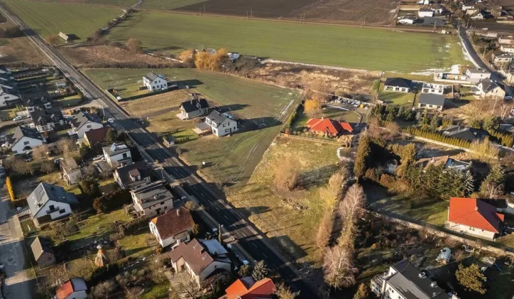 Działka budowlana Dopiewiec, ul. Szkolna