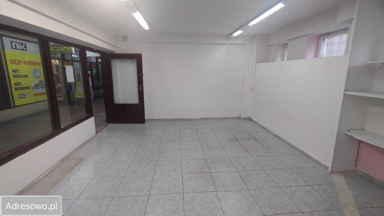 Lokal Białystok Dziesięciny, ul. Generała Józefa Hallera. Zdjęcie 4