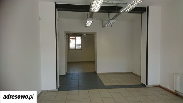 Lokal Strzelce Opolskie, rynek Rynek. Zdjęcie 4