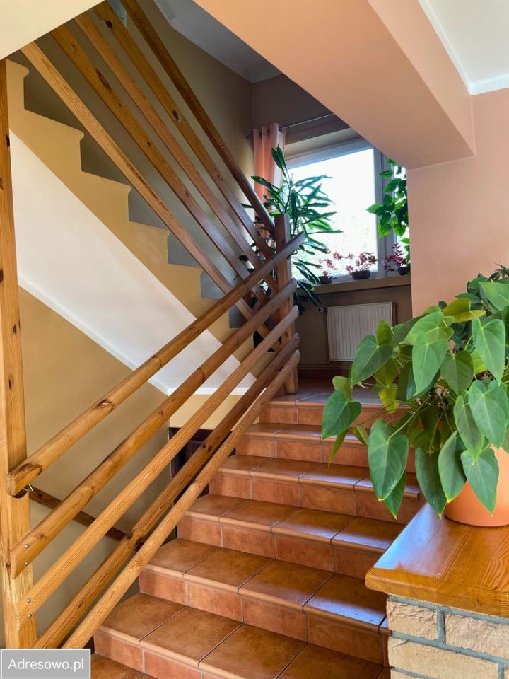 dom wolnostojący, 8 pokoi Brzozowiec, ul. Gajowa. Zdjęcie 15