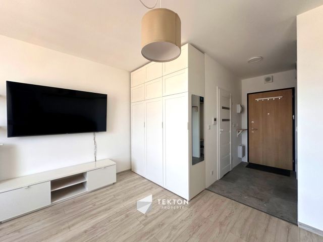 Mieszkanie 1-pokojowe Warszawa Włochy, ul. Wiktoryn. Zdjęcie 3