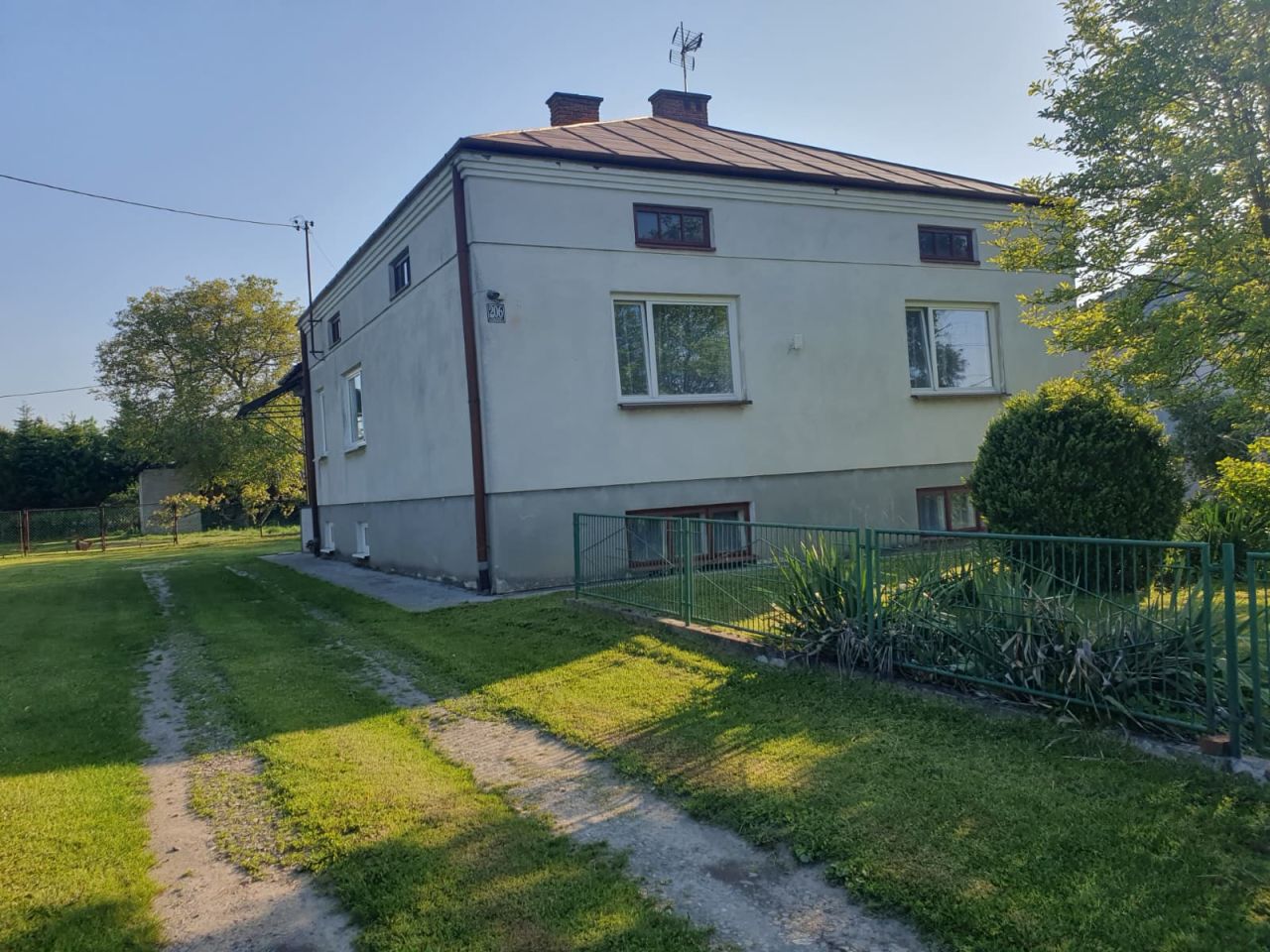 dom wolnostojący Stare Oleszyce, ul. Wiejska. Zdjęcie 1