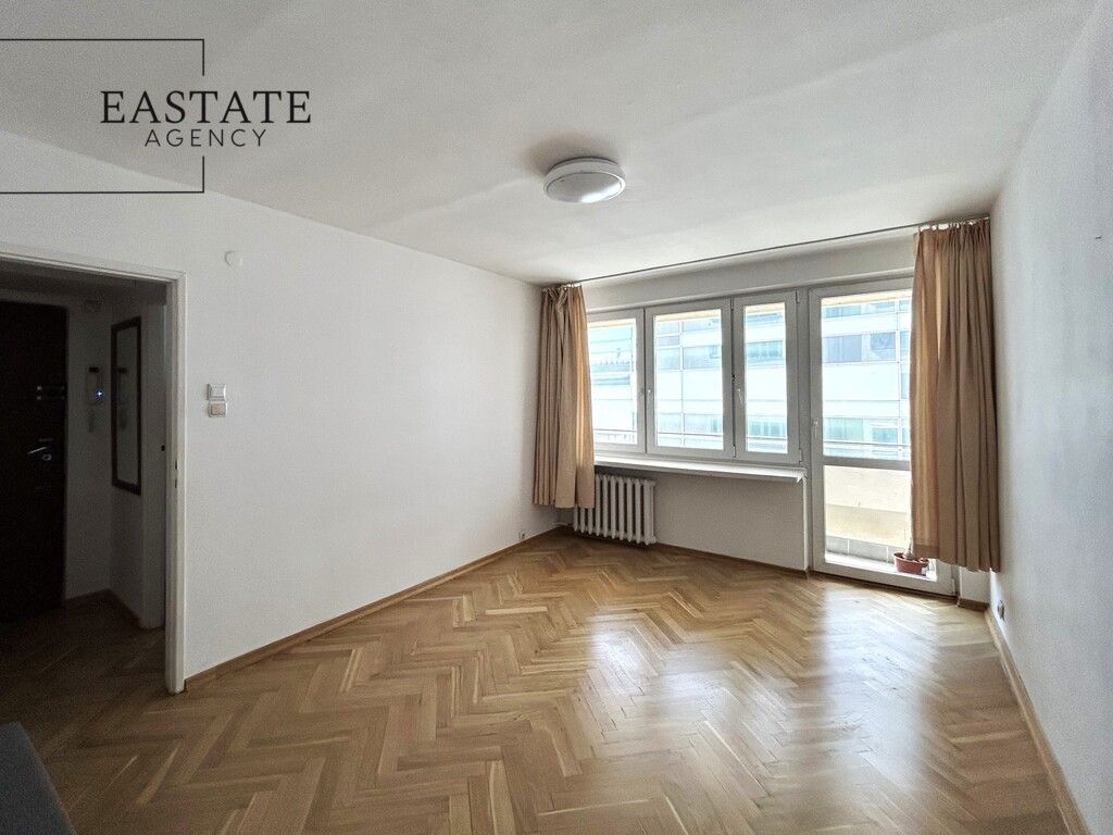 Mieszkanie 3-pokojowe Warszawa Śródmieście, ul. Emilii Plater. Zdjęcie 2