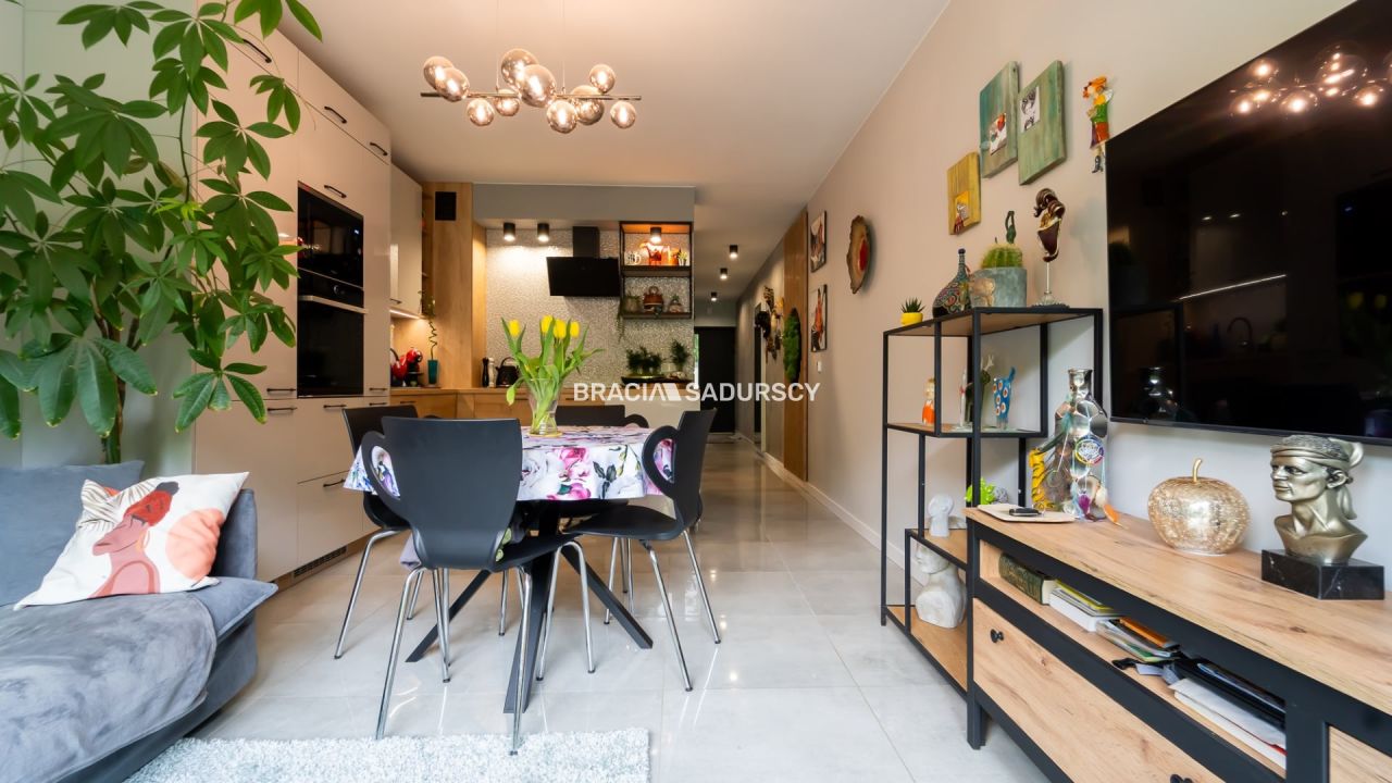 dom szeregowy, 4 pokoje Myślenice, ul. Zacisze. Zdjęcie 5