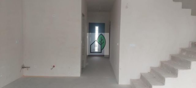 bliźniak, 5 pokoi Władysławów. Zdjęcie 6