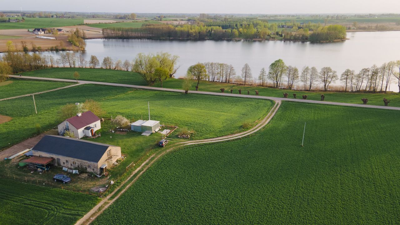gospodarstwo, 3 pokoje Działyń