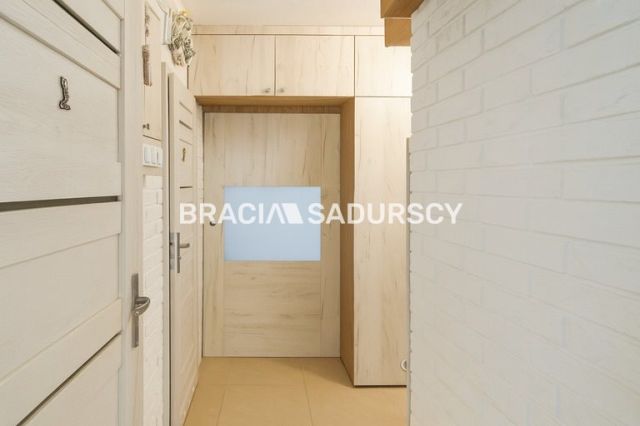 Mieszkanie 3-pokojowe Kraków, ul. Aleksandry. Zdjęcie 8