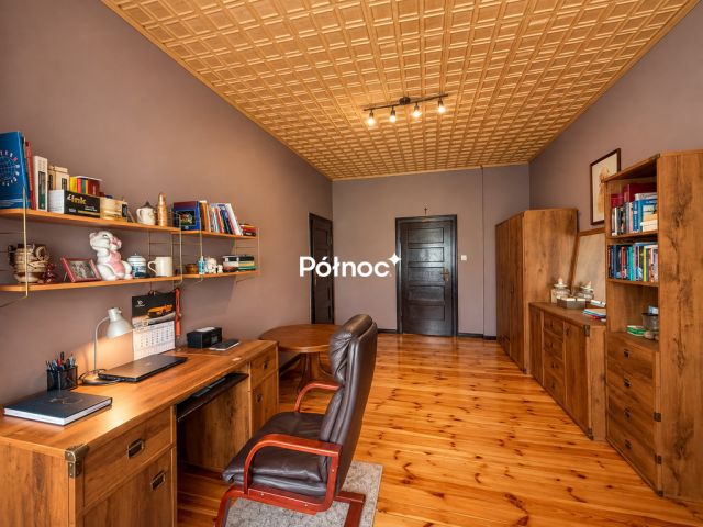 Mieszkanie 5-pokojowe Legnica, ul. Dziennikarska. Zdjęcie 15