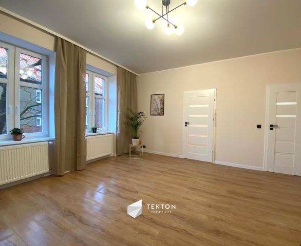 Mieszkanie 2-pokojowe Poznań Łazarz, ul. Kolejowa. Zdjęcie 2