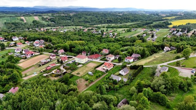 dom wolnostojący, 3 pokoje Jaworsko. Zdjęcie 24