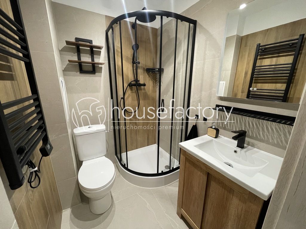 Mieszkanie 1-pokojowe Łódź, al. 1 Maja. Zdjęcie 9