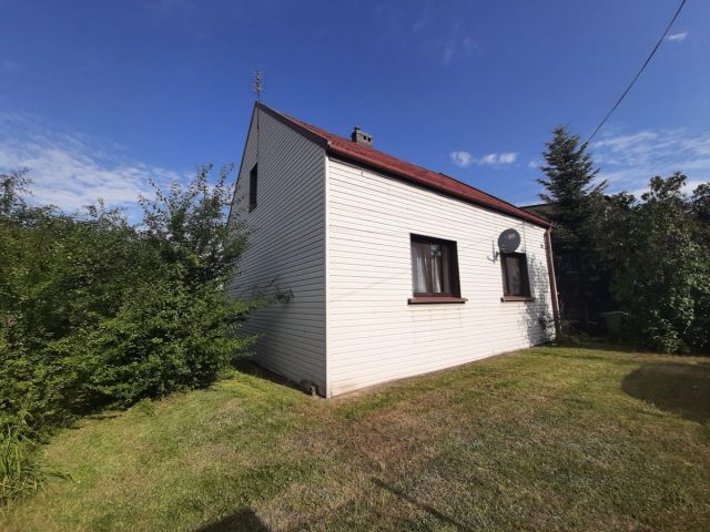 dom wolnostojący, 3 pokoje Kłobuck, ul. Władysława Sebyły. Zdjęcie 1