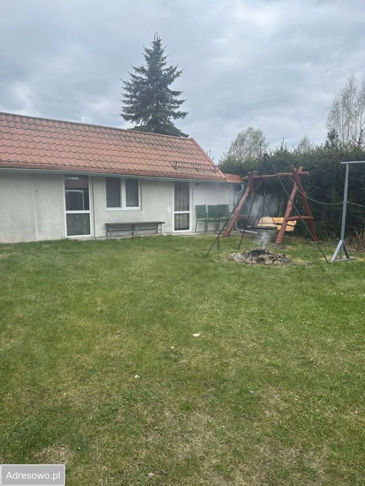 dom wolnostojący, 3 pokoje Winiec. Zdjęcie 8