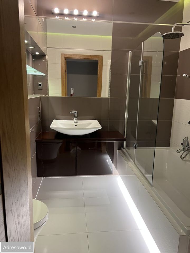 bliźniak, 4 pokoje Milanówek. Zdjęcie 8