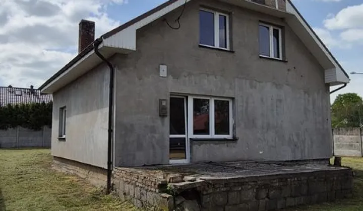dom wolnostojący, 5 pokoi Trzebiszewo, ul. Główna
