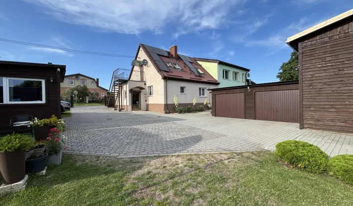 bliźniak, 4 pokoje Podole Małe, ul. Wiejska