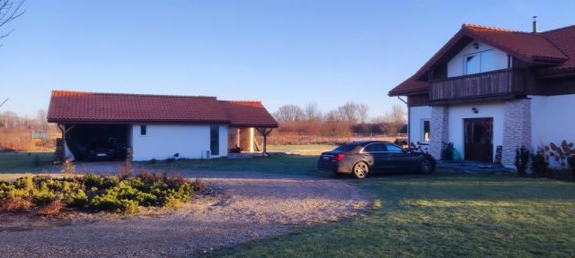 dom wolnostojący, 4 pokoje Pieńków. Zdjęcie 10