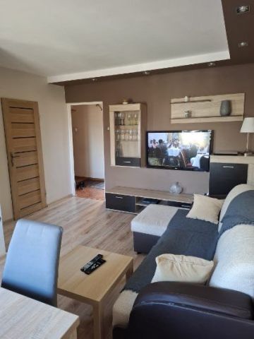 Mieszkanie 3-pokojowe Łowicz, os. Bratkowice. Zdjęcie 1