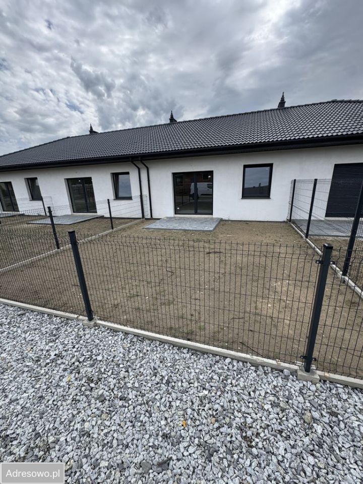 Mieszkanie 3-pokojowe Wioska, ul. Bukowa. Zdjęcie 1