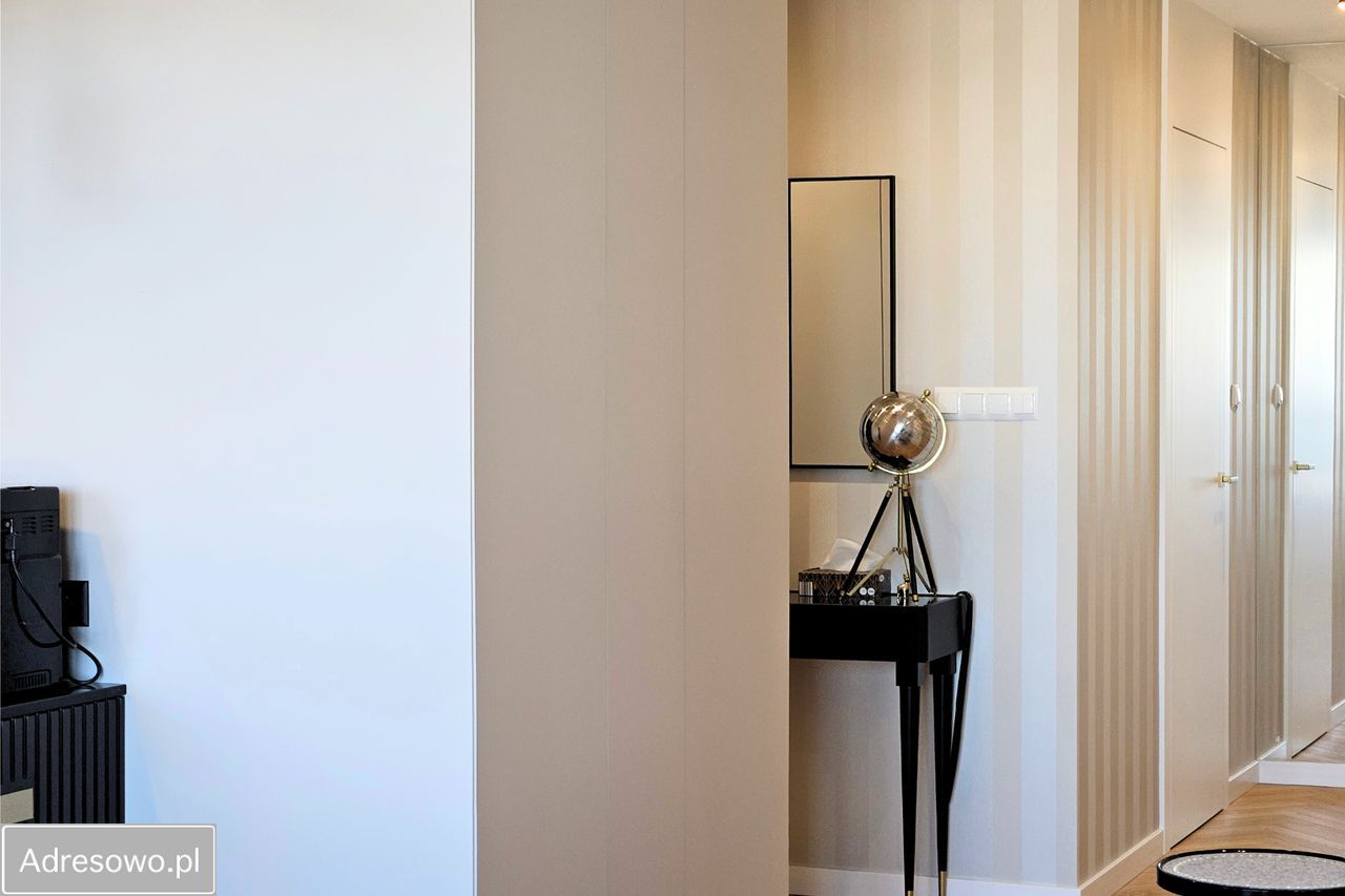 Mieszkanie 3-pokojowe Gdynia Śródmieście, ul. A. Hryniewickiego. Zdjęcie 11