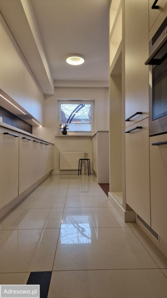 Mieszkanie 3-pokojowe Katowice Dąb, ul. Johna Baildona. Zdjęcie 16