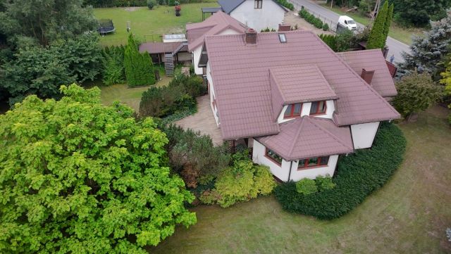 dom wolnostojący, 6 pokoi Złotokłos. Zdjęcie 29